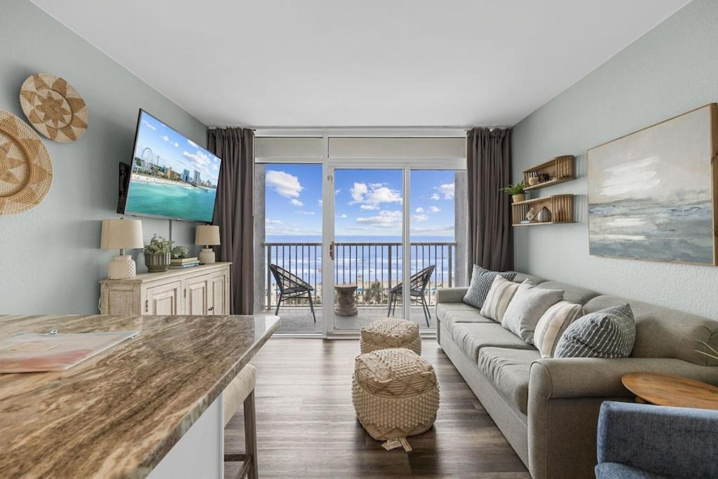 Direct Oceanfront- King Bedroom- Amazing Views/Pools/Hot Tubs/Beach Access/Golf Myrtle Beach Dış mekan fotoğraf