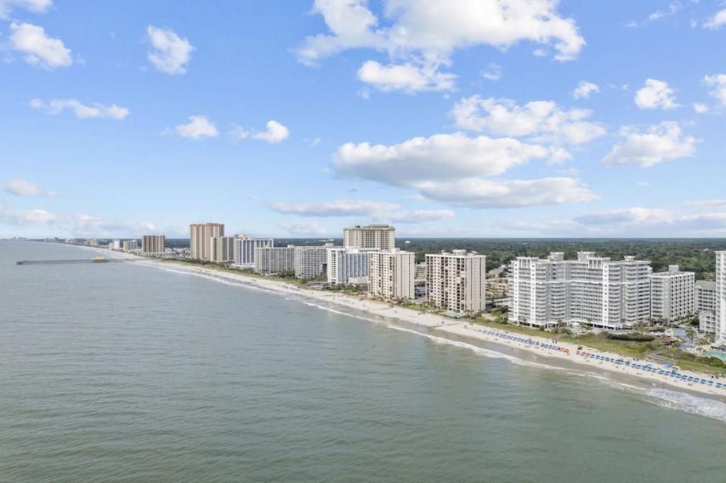 Direct Oceanfront- King Bedroom- Amazing Views/Pools/Hot Tubs/Beach Access/Golf Myrtle Beach Dış mekan fotoğraf